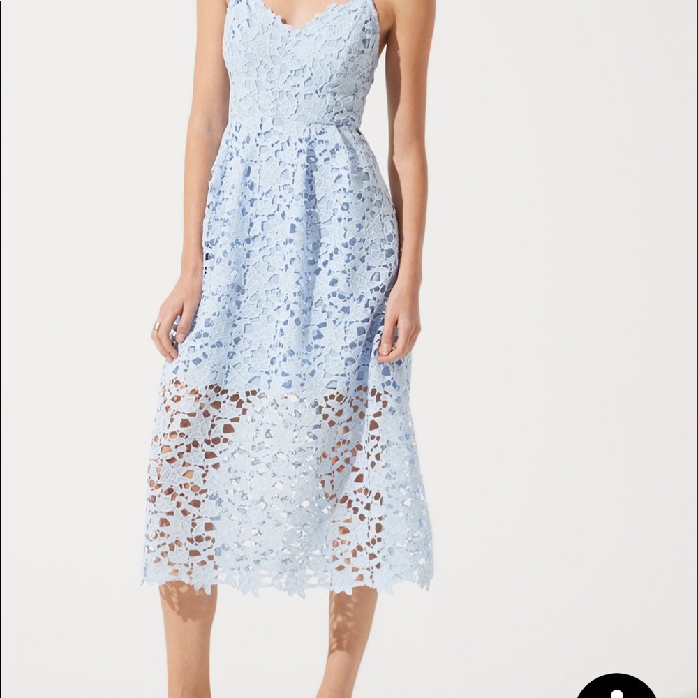ASTR the label lace midi blue dress